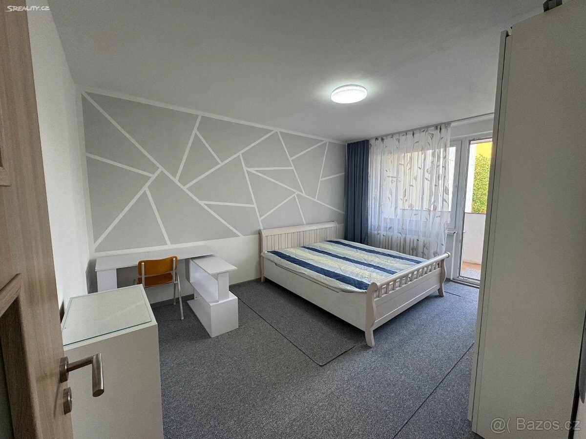 Byty, Karlovy Vary, 360 01 - 2
