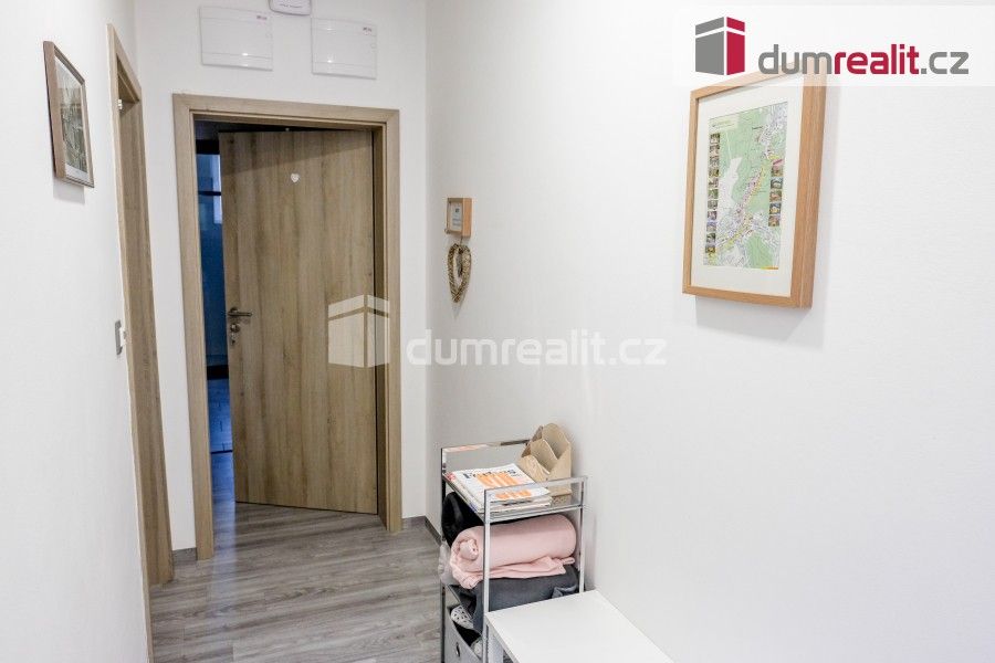 Pronájem byt 2+kk - Zatloukalova, Luhačovice, 29 m² - 5