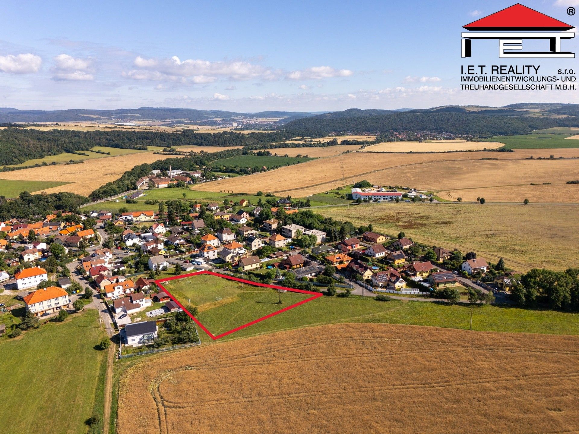 Pozemky pro bydlení, Lochovice, 4 846 m² - 1