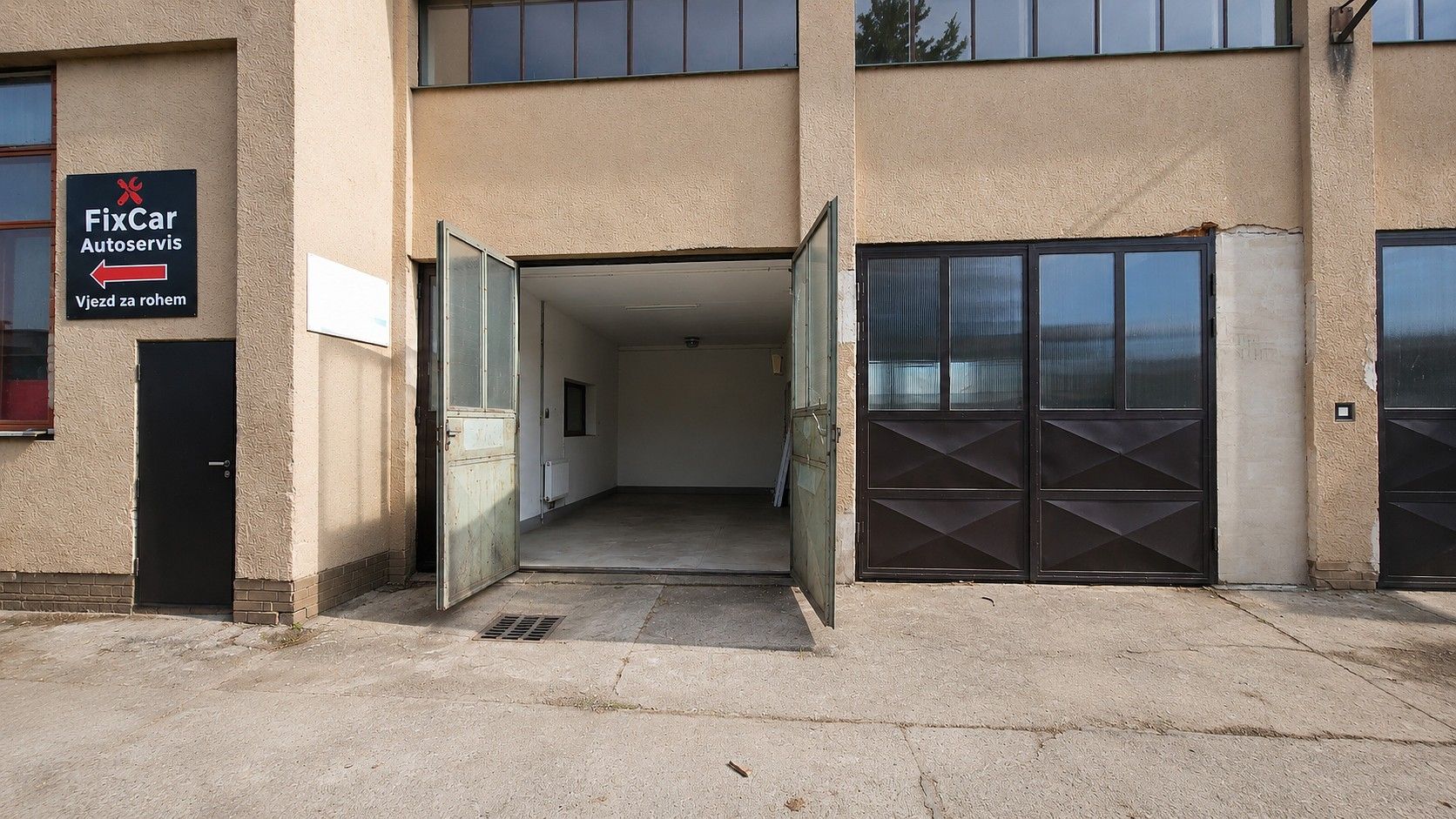 Sklady, Palackého, Tetčice, okres Brno-venkov, 28 m² - 2