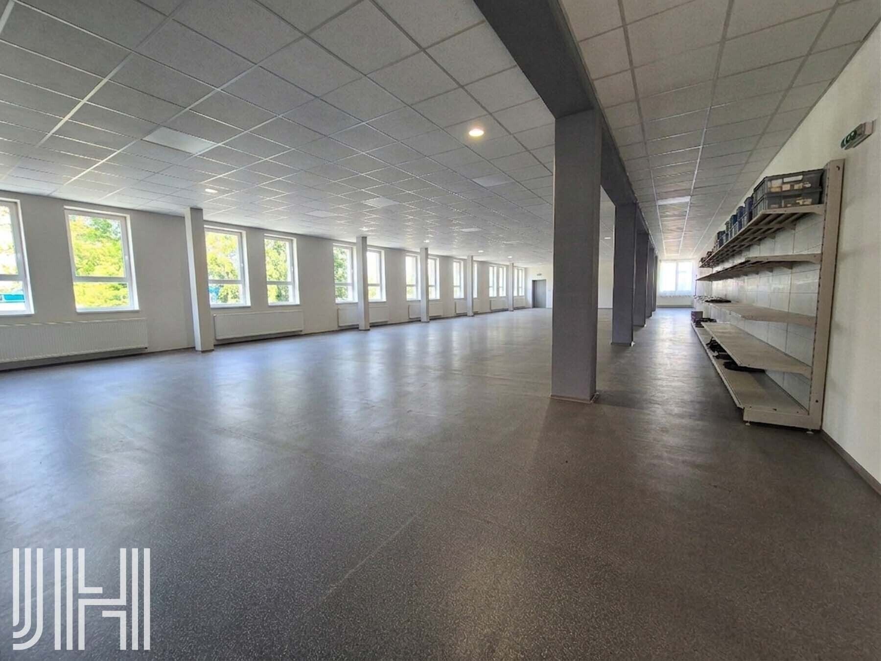 Pronájem obchodní prostory - Brněnská  , Prostějov, 300 m² - 5