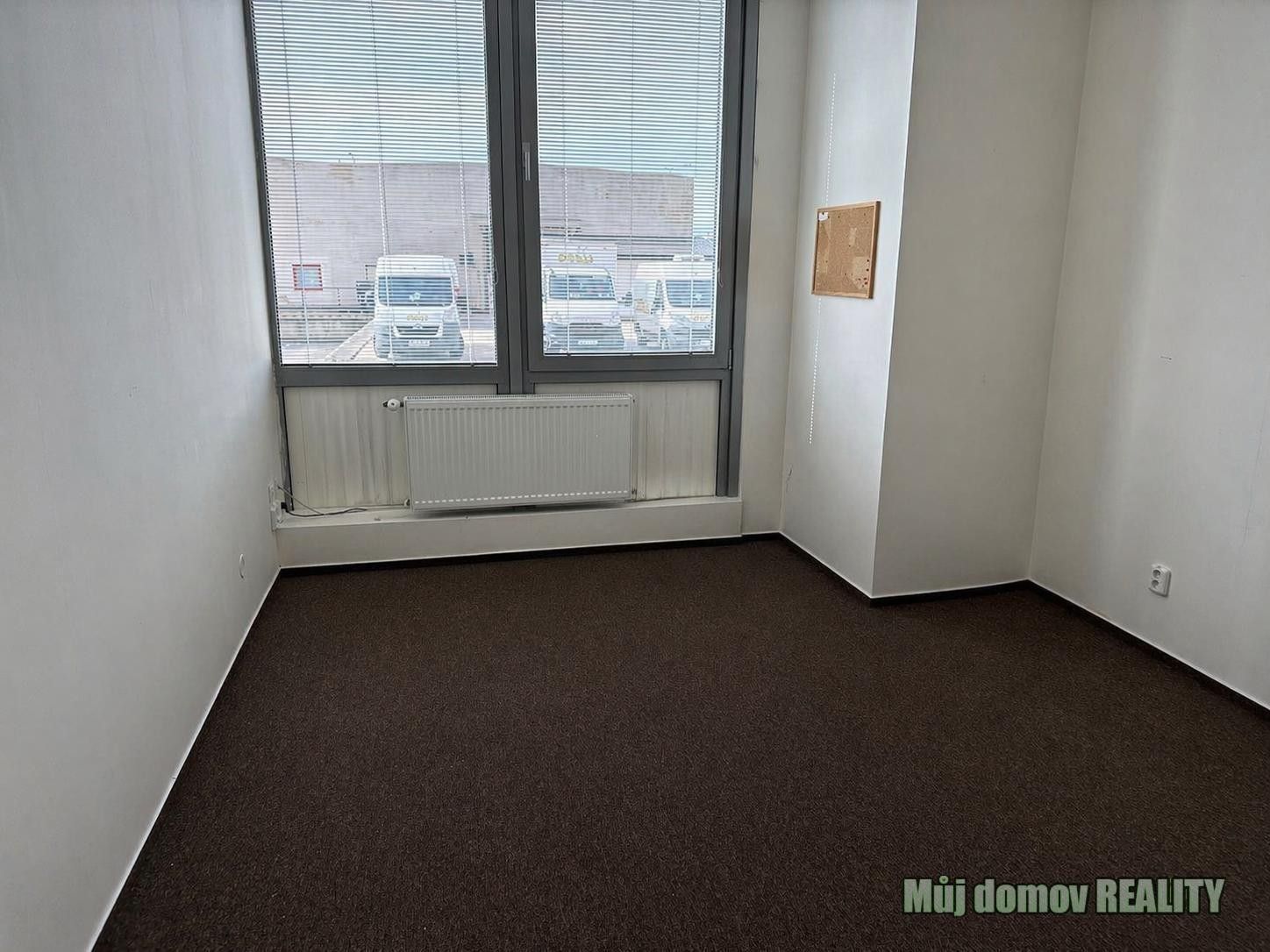 Obchodní prostory, Dobronická, Praha, 15 m²