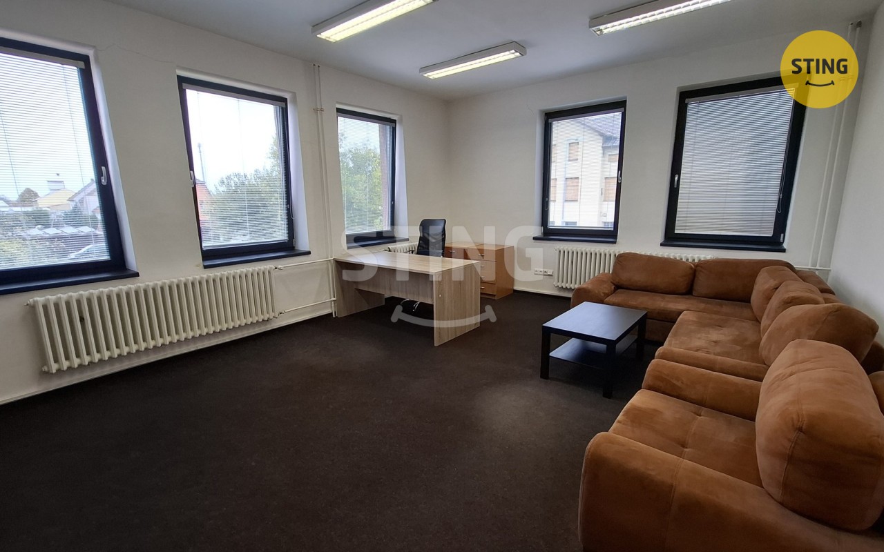 Kancelář · 22 m² · Na Drahách, Kunovice - 4