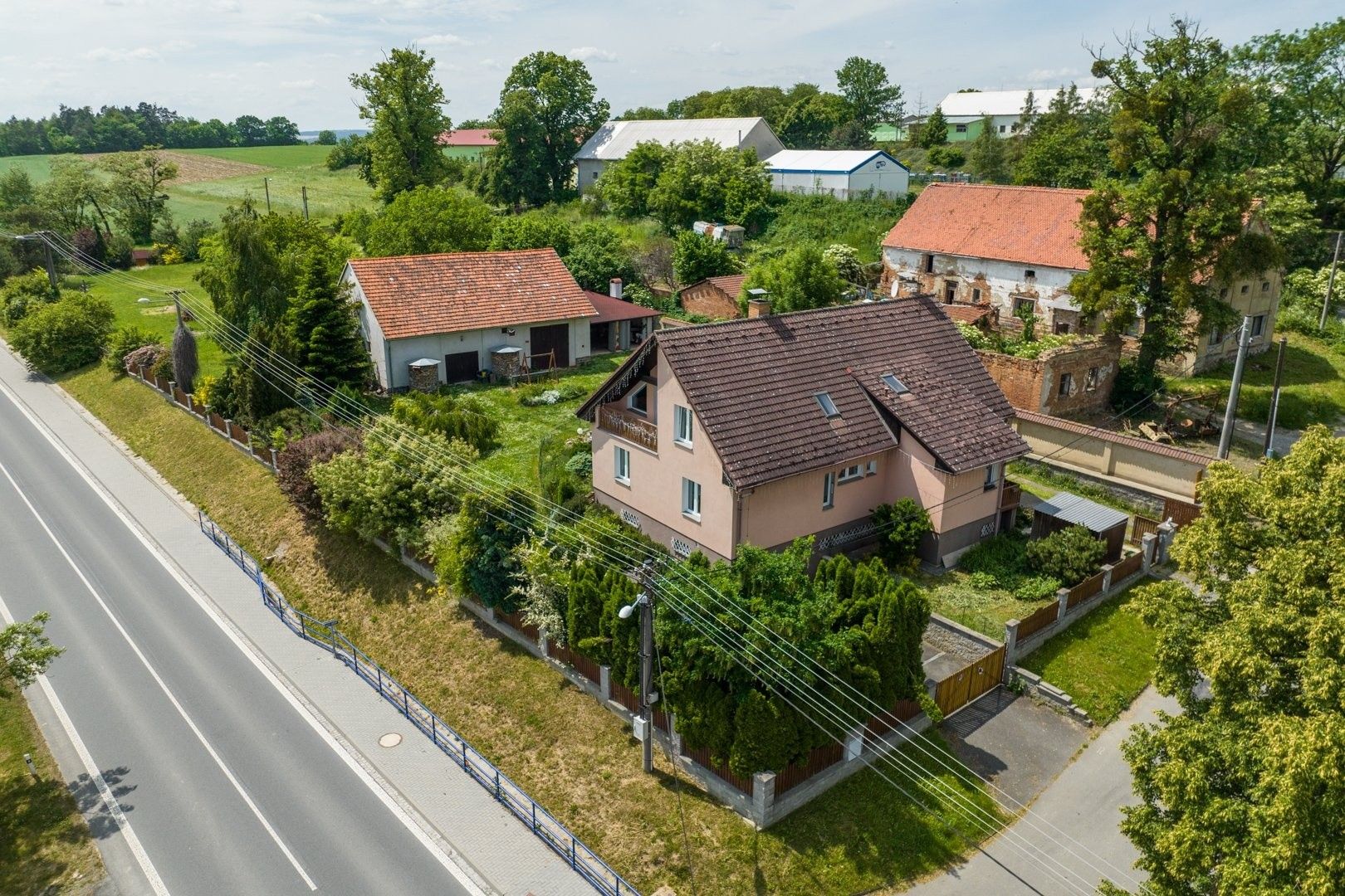 Prodej dům - Pohořílky, Fulnek, 304 m²