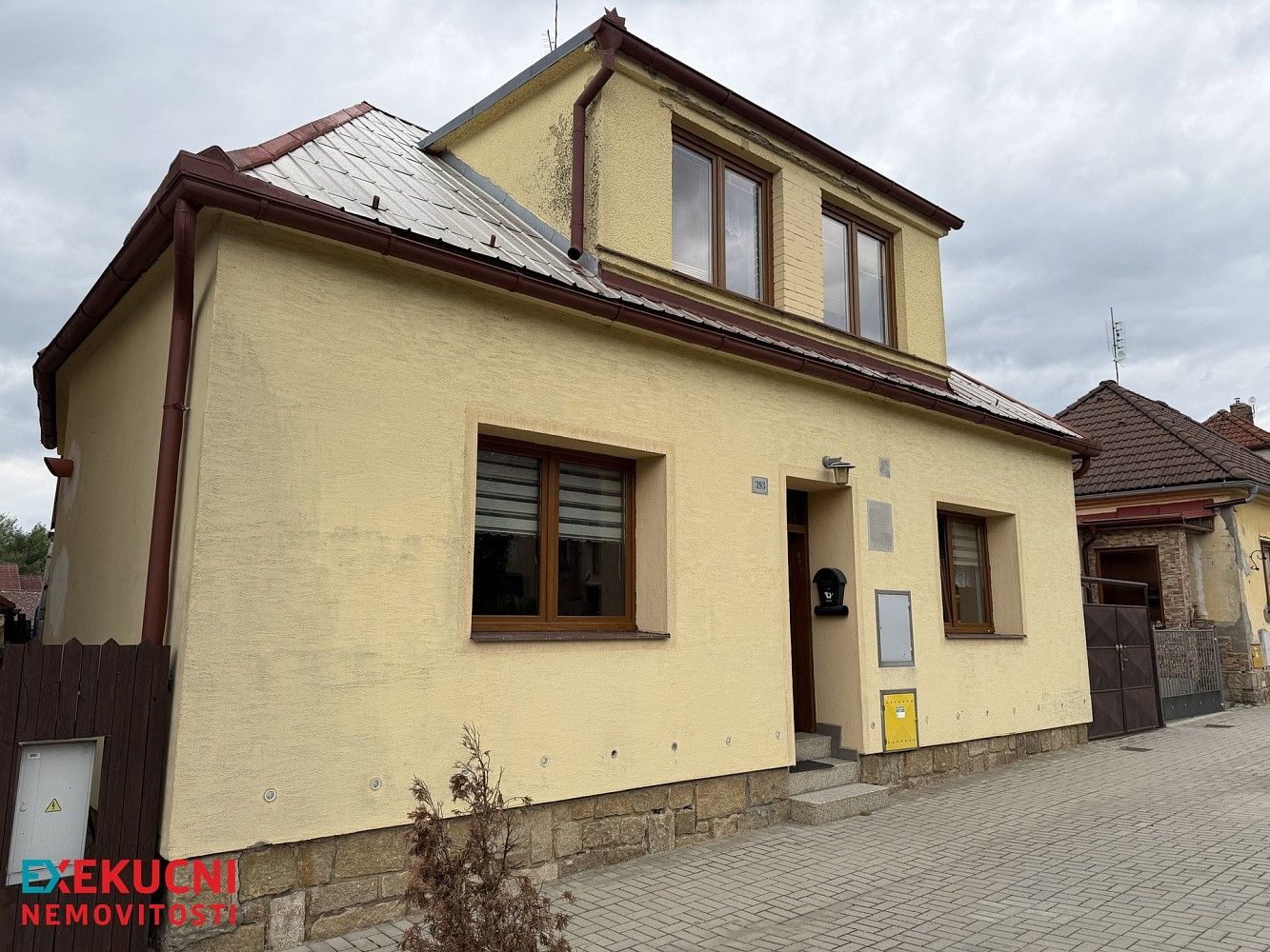 Rodinné domy, Strmilov, okres Jindřichův Hradec, Jihočeský kraj, 150 m² - 2
