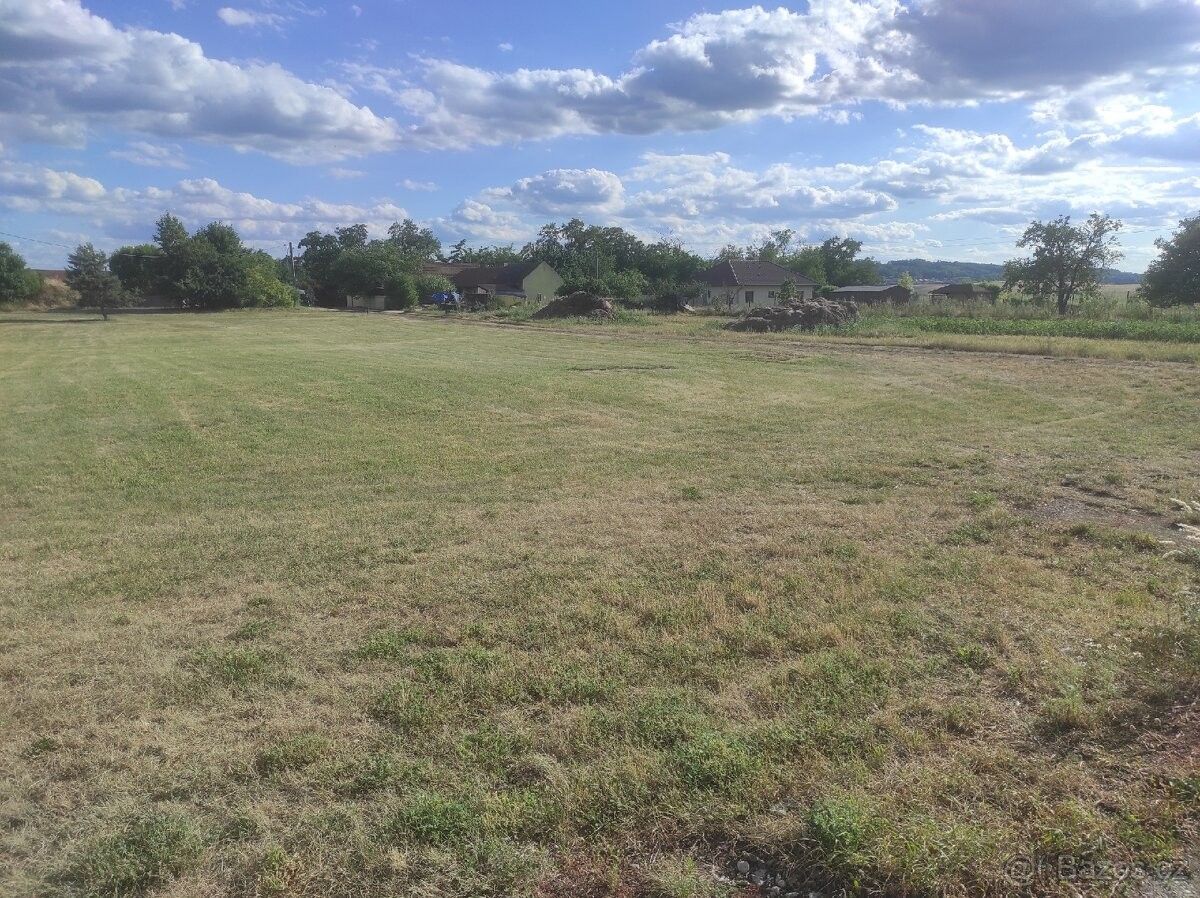 Pronájem pozemek pro bydlení - Úžice u Kralup nad Vltavou, 277 45