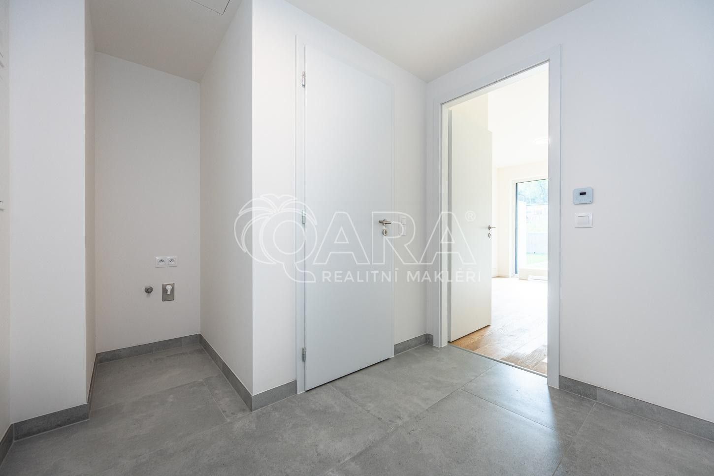 Pronájem byt 2+kk - Kárníkova  , Praha, 50 m² - 5