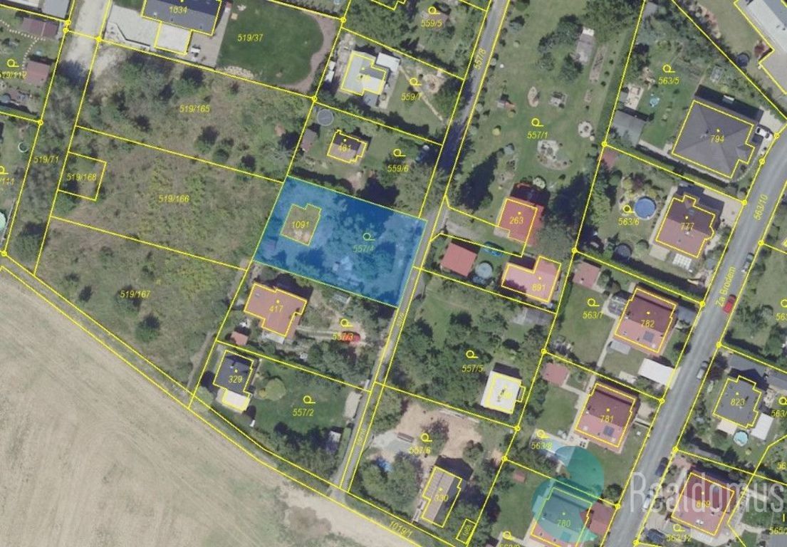 Prodej pozemek pro bydlení - Mukařov, 755 m²