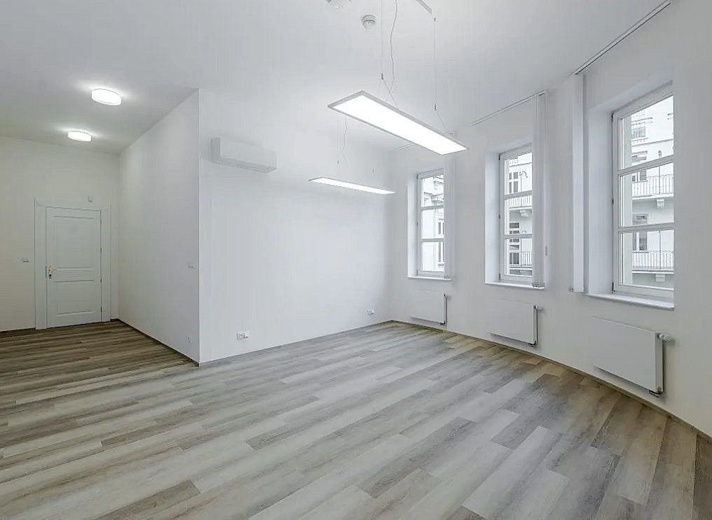Kancelář · 155 m² · Praha, Hlavní město Praha - 3