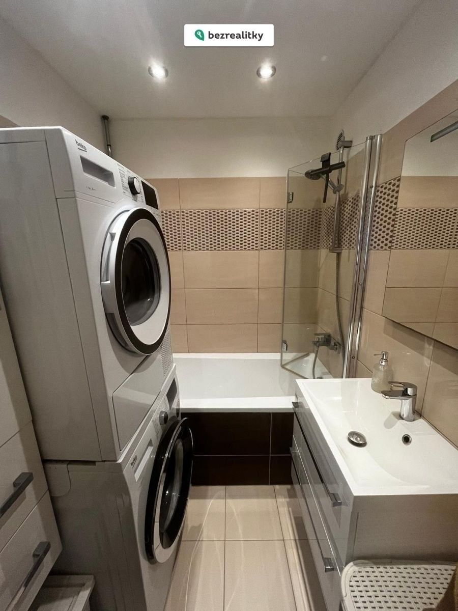 Prodej byt 3+1 - Břeclavská, Plzeň, 72 m²