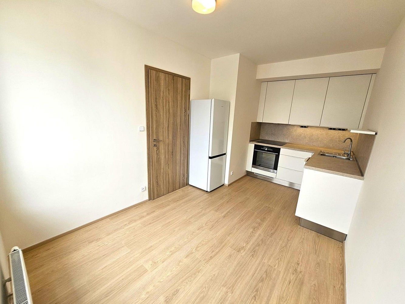 2+kk, Praha - Vysočany, okres Praha 9, Hlavní město Praha, 36 m² - 2