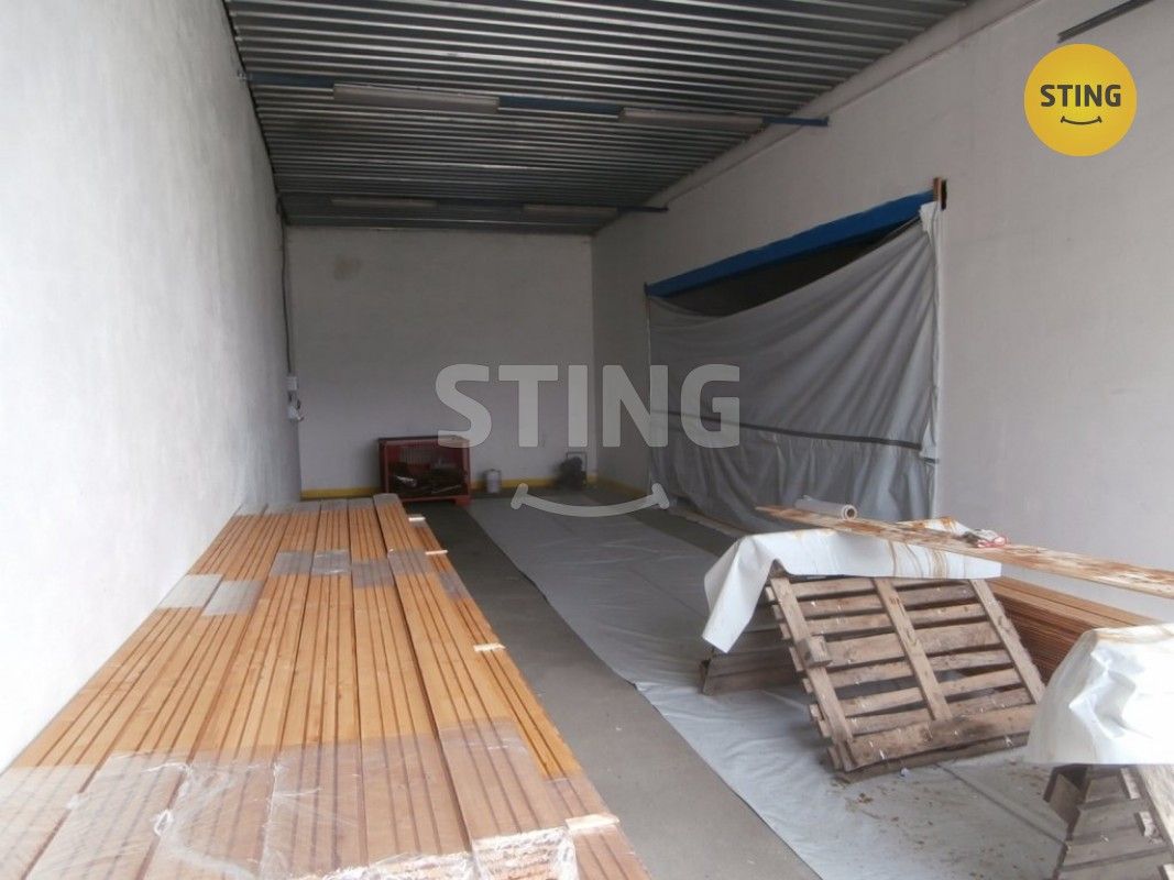 Pronájem sklad - U Stadionu, Bruntál, 87 m²