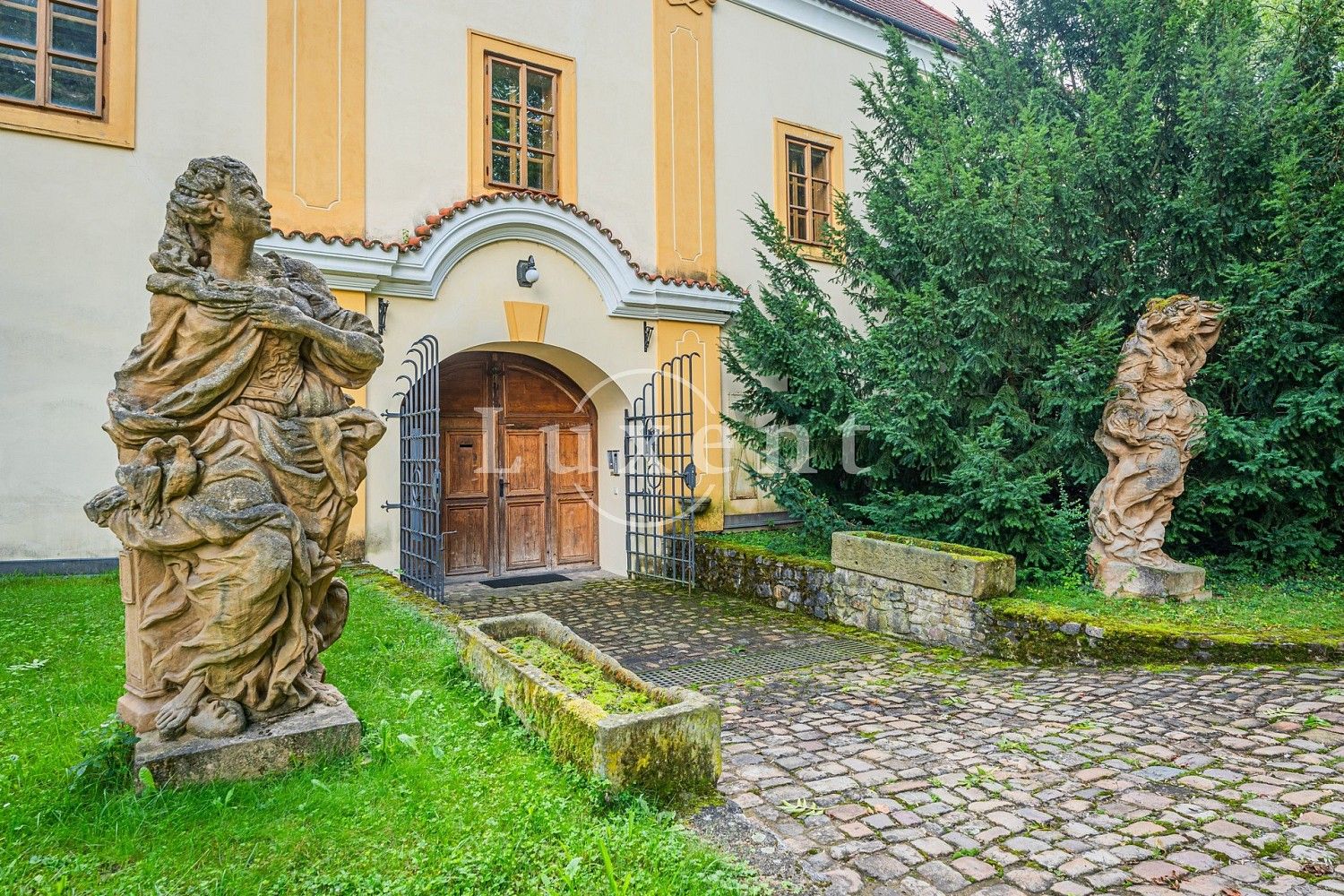 Rodinné domy, Třebotov, okres Praha-západ, Středočeský kraj, 2 500 m² - 2