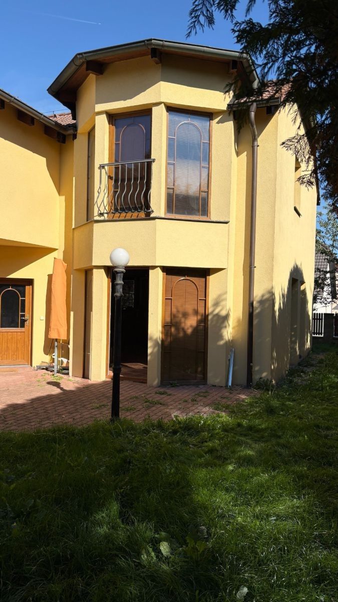 Rodinné domy, Pod Valem, Praha - Štěrboholy, 240 m² - 2