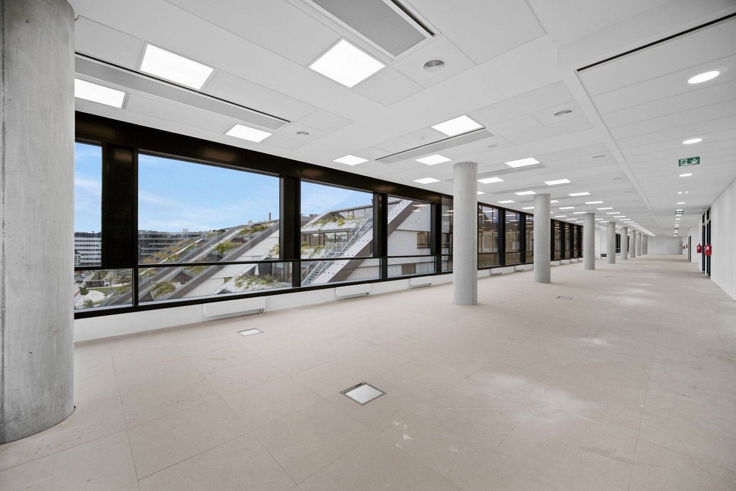 Kancelář · 1 479 m² · Praha - 3