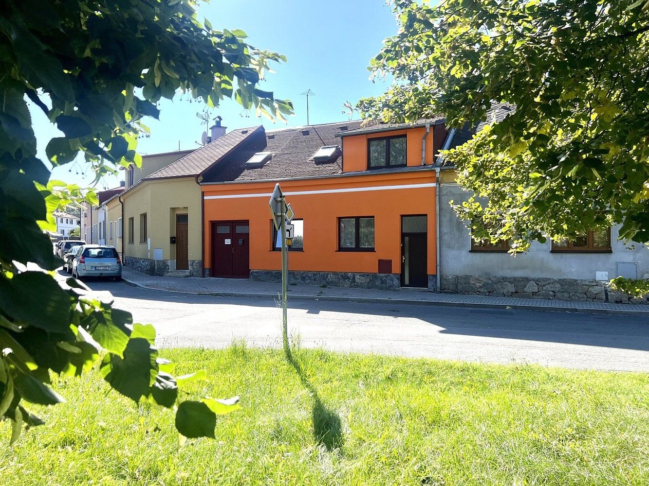 Rodinné domy, Smetanova, Tachov, 180 m² - 1