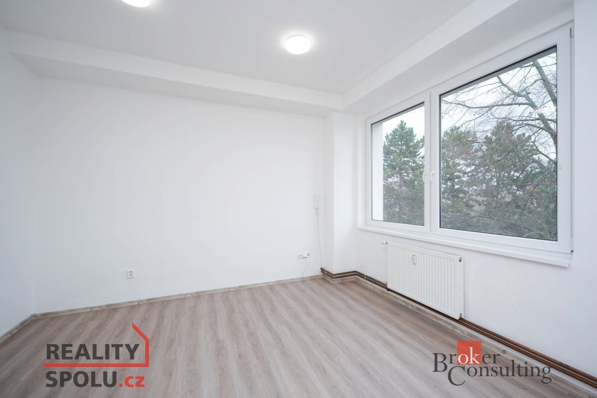 Pronájem byt 2+kk - Mlékojedy, 51 m²