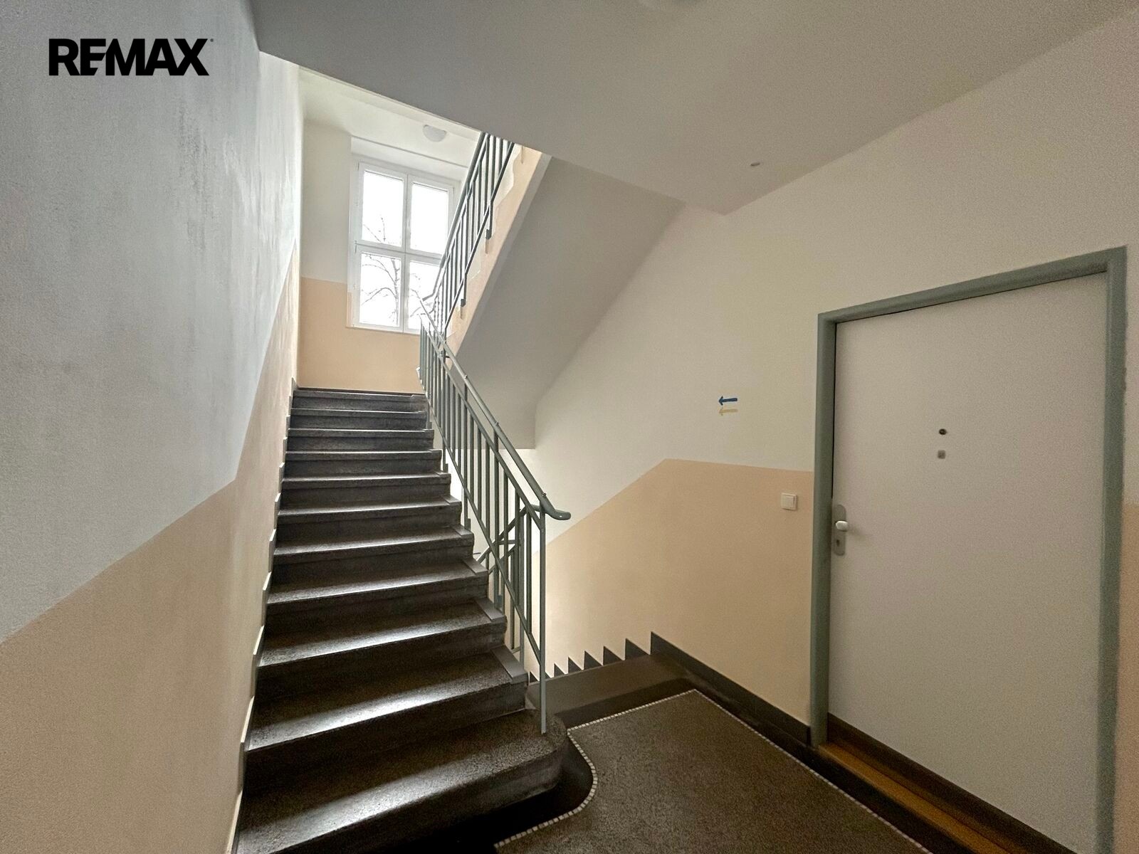Rodinný dům · 450 m² · Navrátilova 1330, Slaný - 4