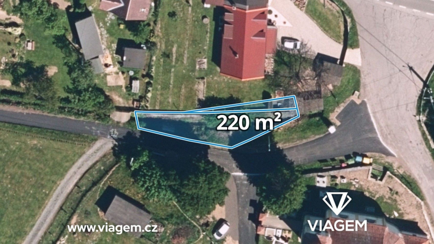 Zahrada, 220 m²