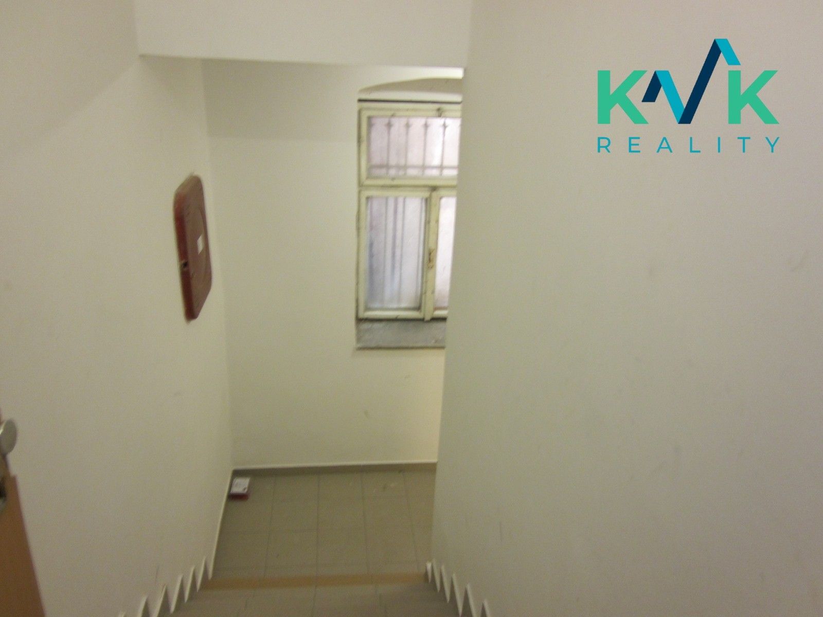 Pronájem obchodní prostory - Krále Jiřího, Karlovy Vary, 20 m² - 5