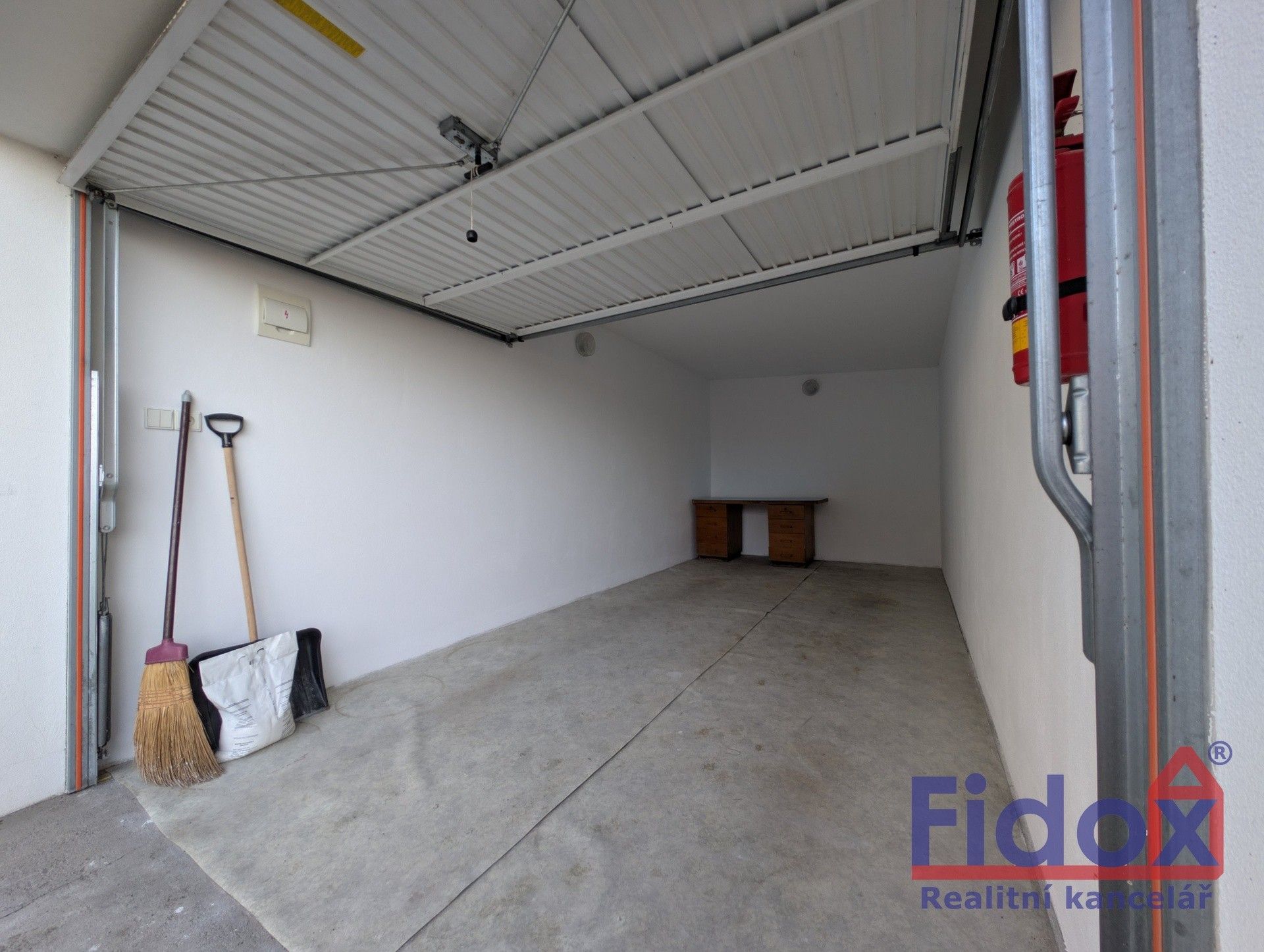 Prodej garáž - Klatovy, 20 m²