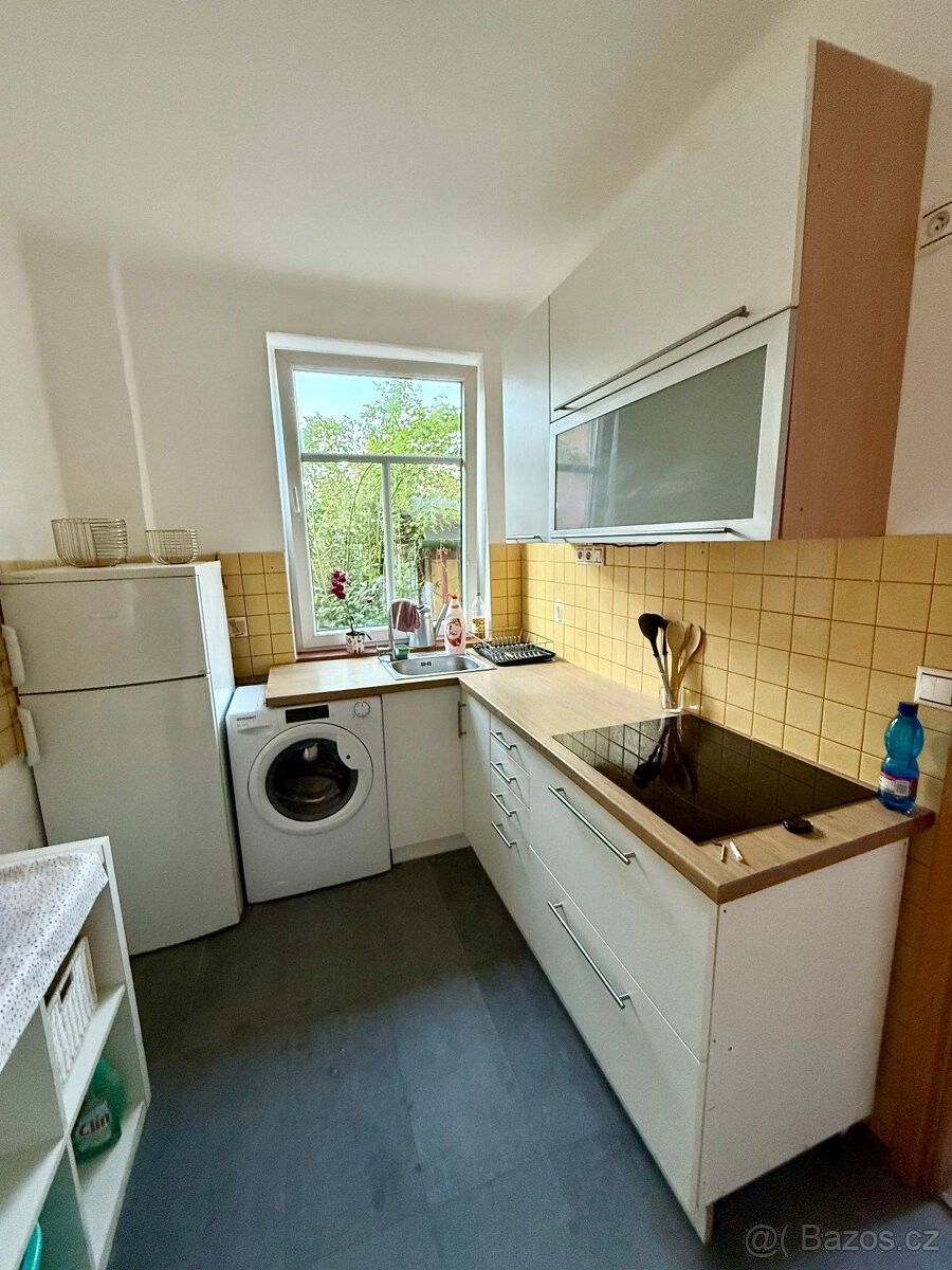 Pronájem rodinný dům - Zlín, 760 01