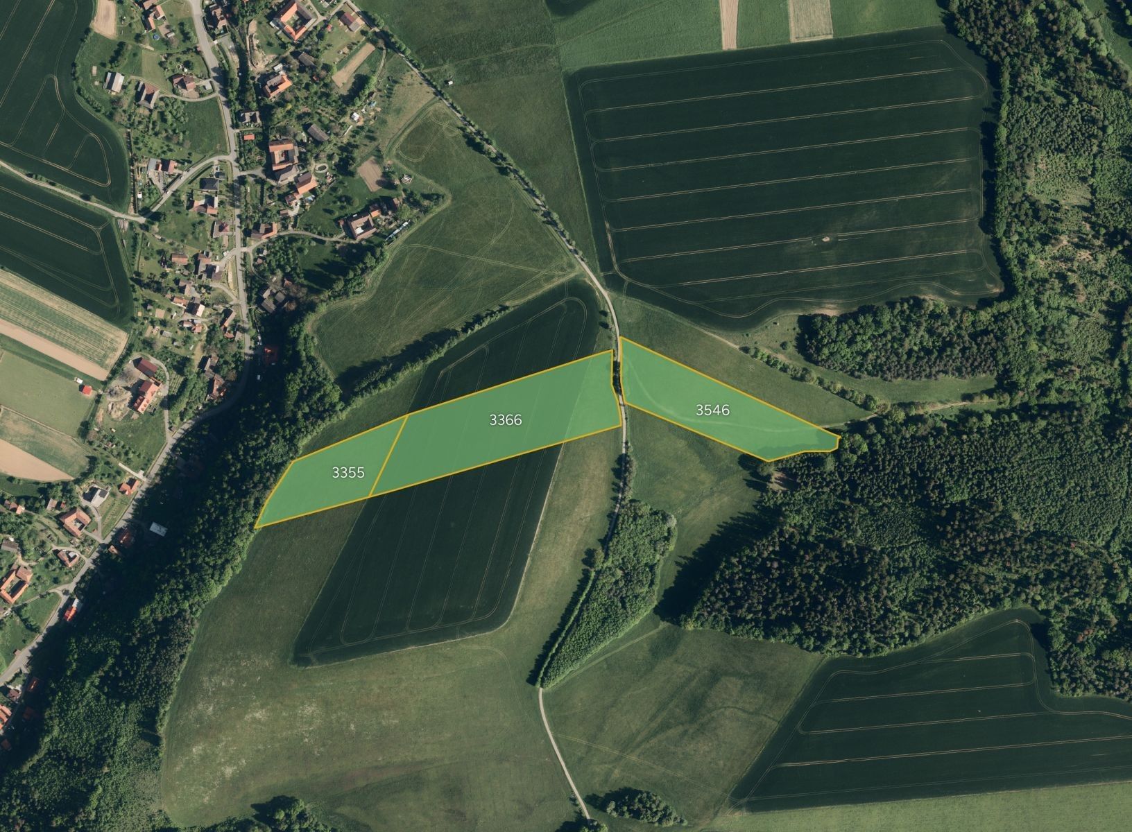Louka, 24 573 m²