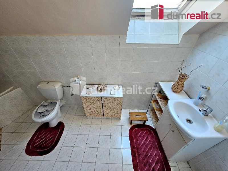 Prodej rodinný dům - U koupaliště, Zruč-Senec, 200 m² - 5