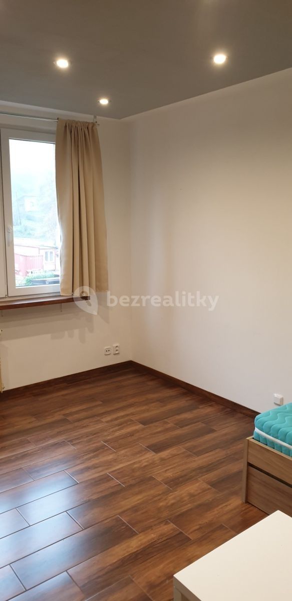 Pronájem byt 1+1 - Bratří Čapků, Ústí nad Labem - Bukov, Ústecký kraj, 37 m² - 5