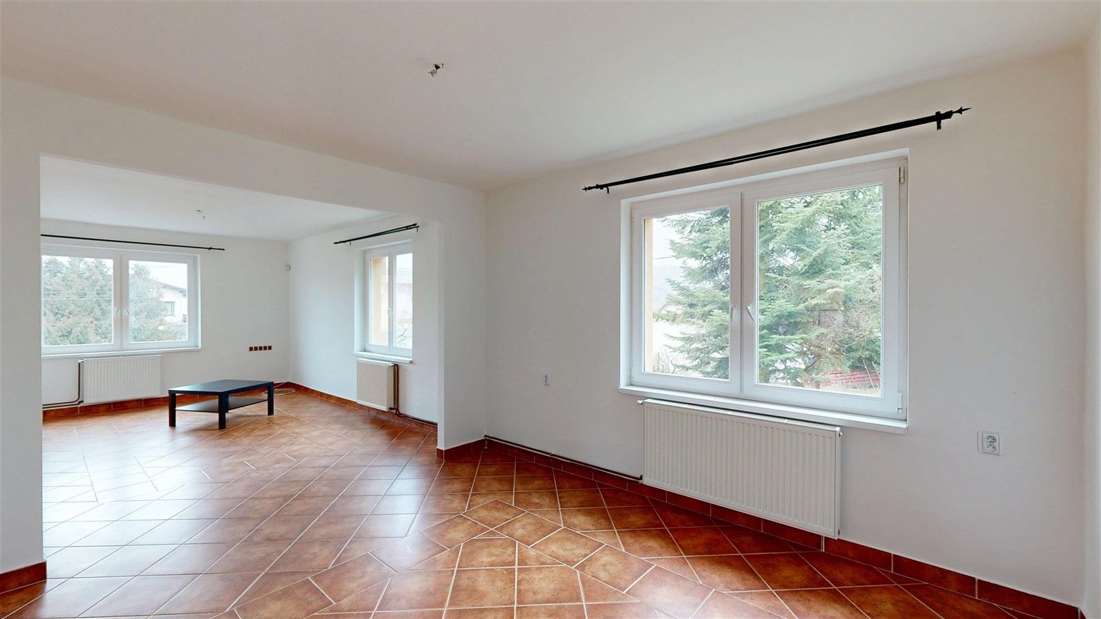 Pronájem rodinný dům - Křižatky, Králův Dvůr, 179 m²