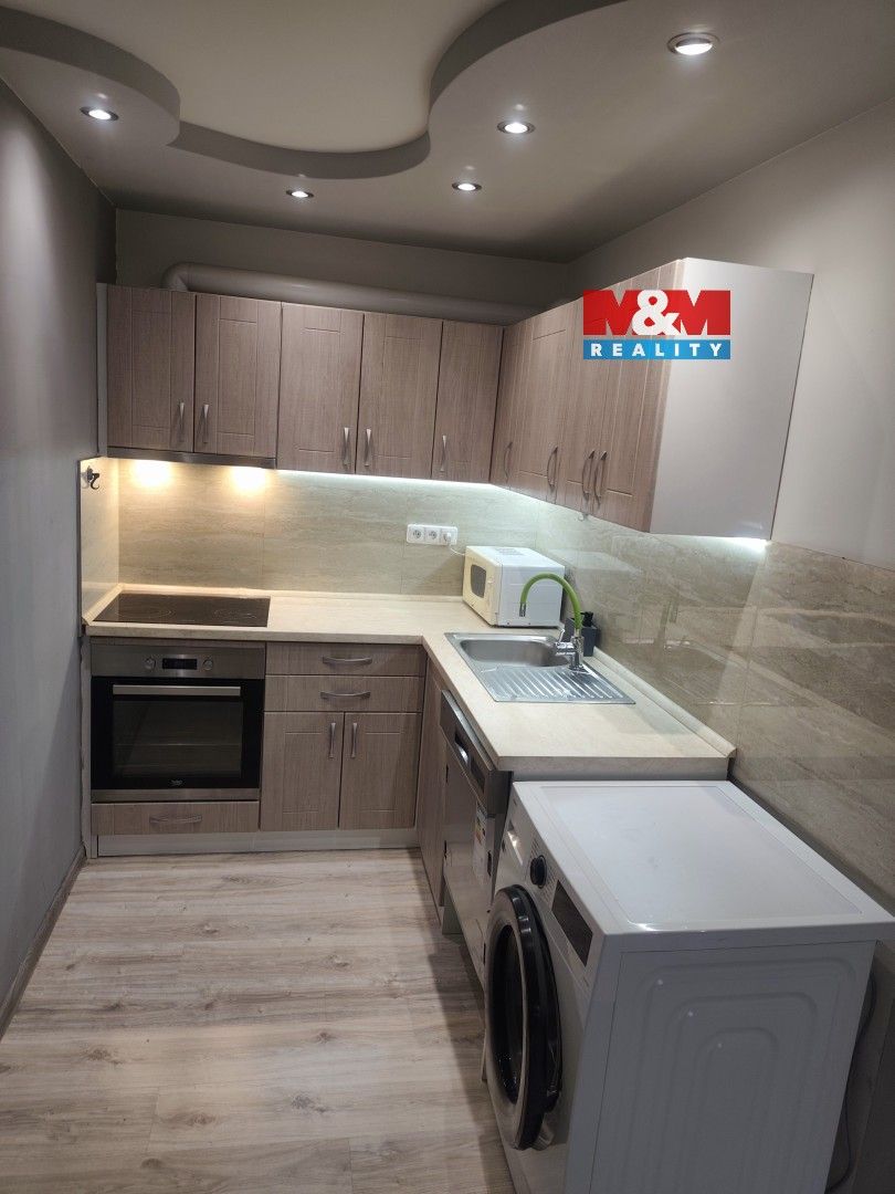 2+kk, U lipky, Lány, 44 m²