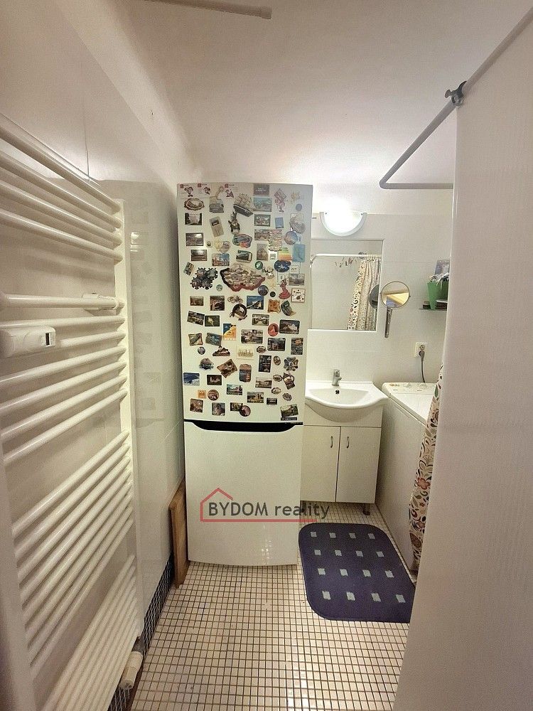 Prodej byt 1+kk - Praha - Bubeneč, okres Praha 6, Hlavní město Praha, 27 m² - 5