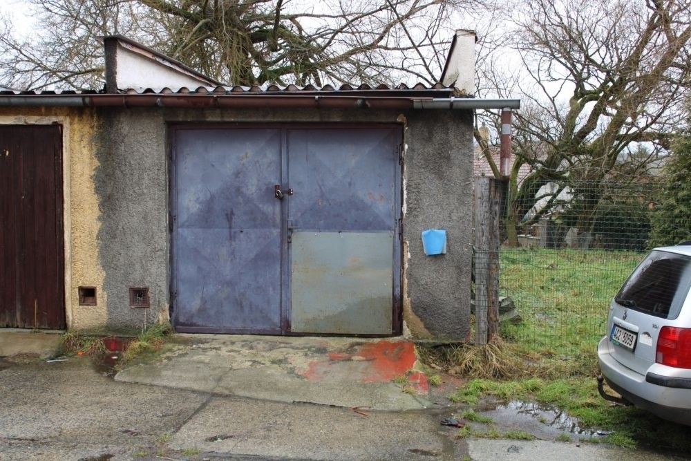 Garáže, Bezdružice, 349 53