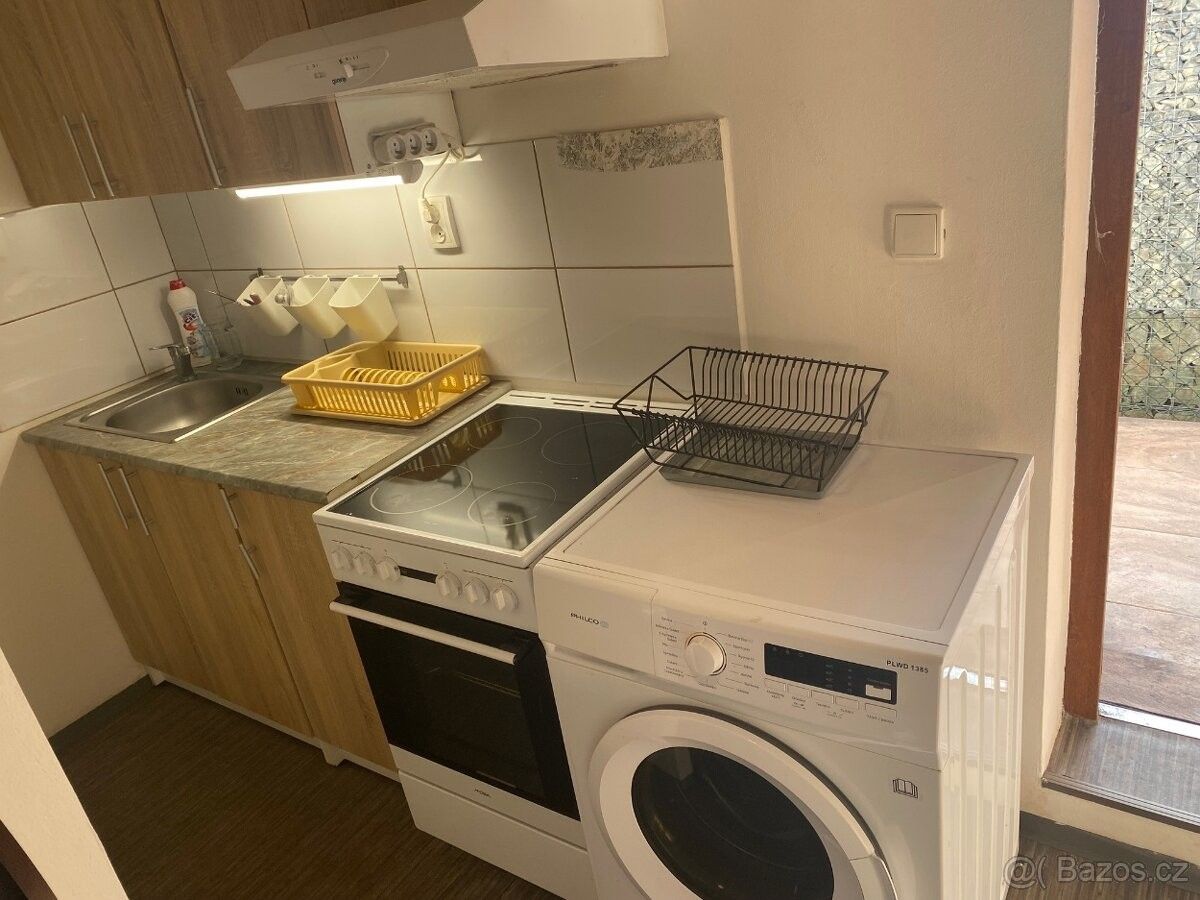 Byty, Kvasiny, 517 02