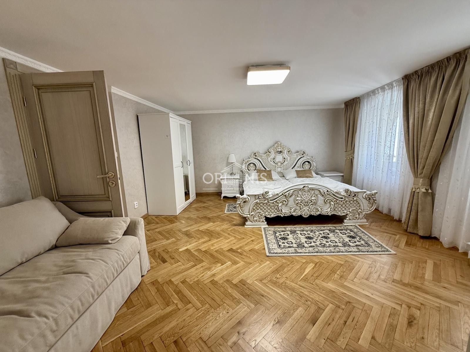 Prodej rodinný dům - Zámecký vrch, Karlovy Vary, 351 m² - 5
