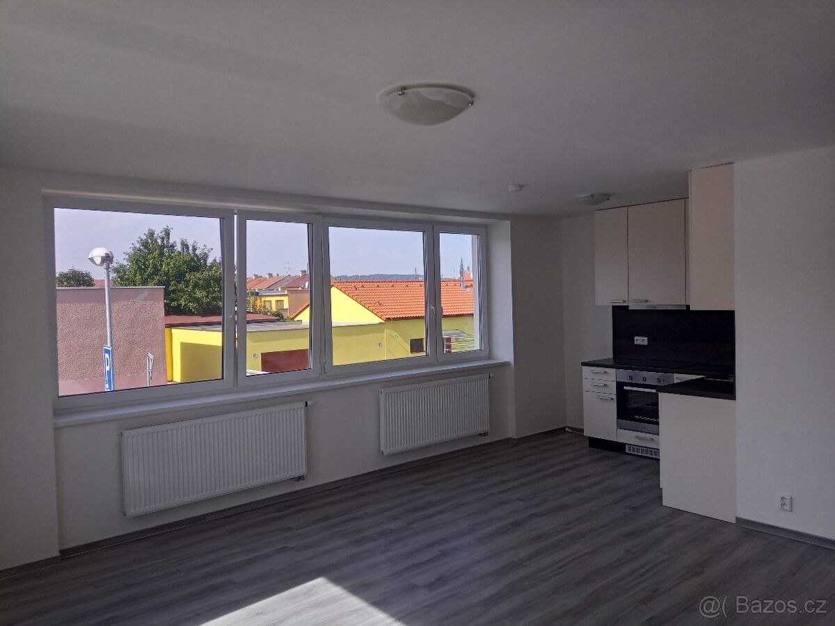 Byty, Vyškov, 682 01