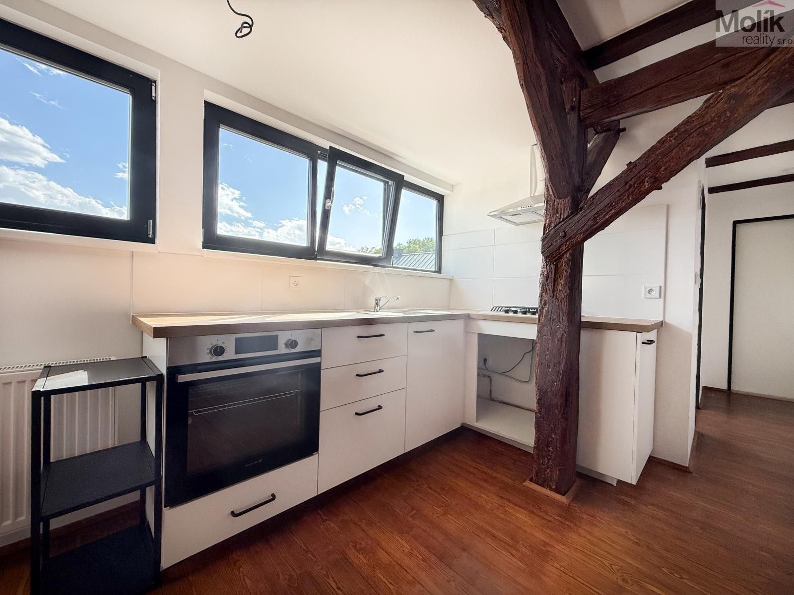 3+kk, Tovární, Osek, 54 m² - 2