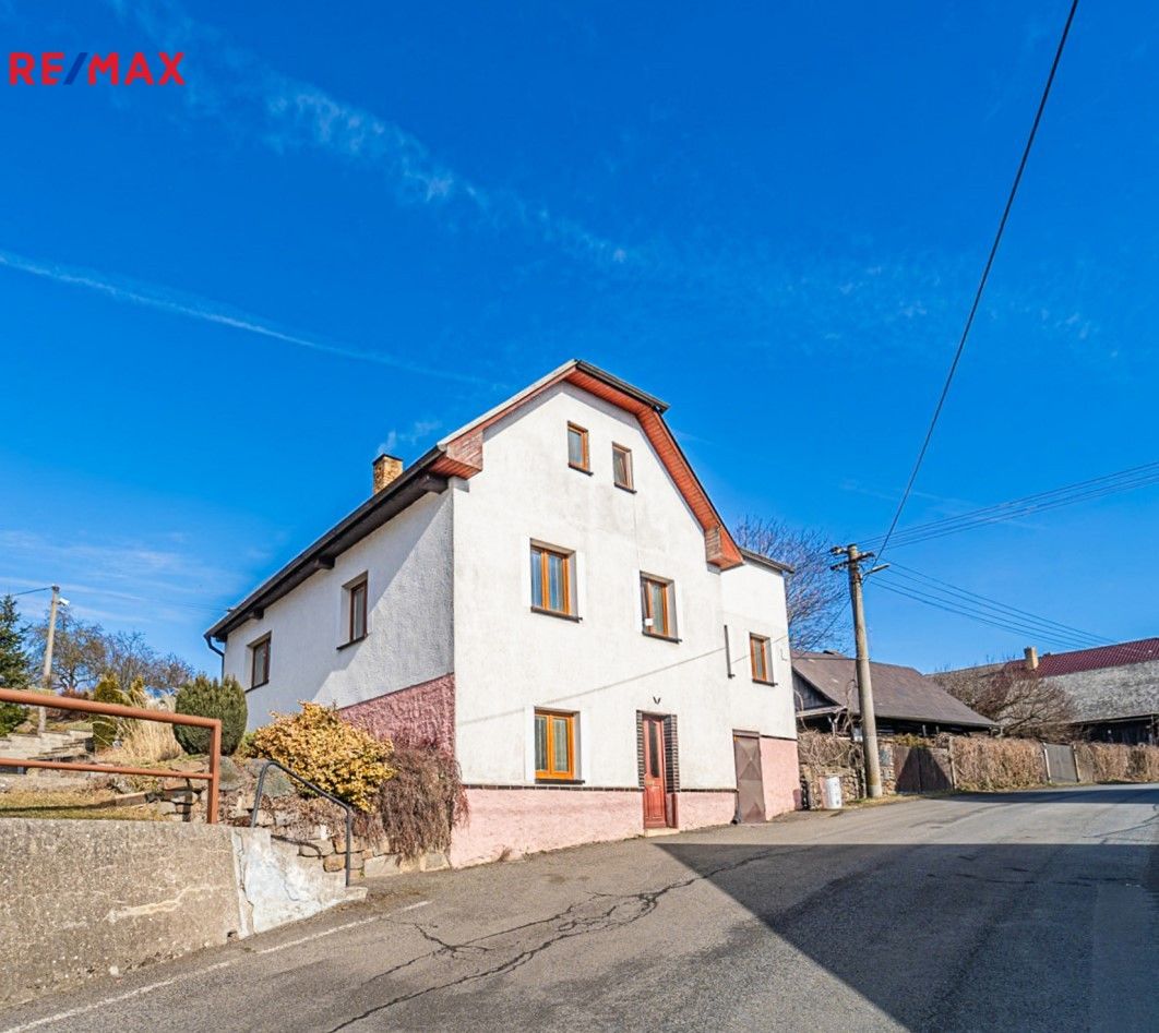 Prodej rodinný dům - Skořice, 192 m²