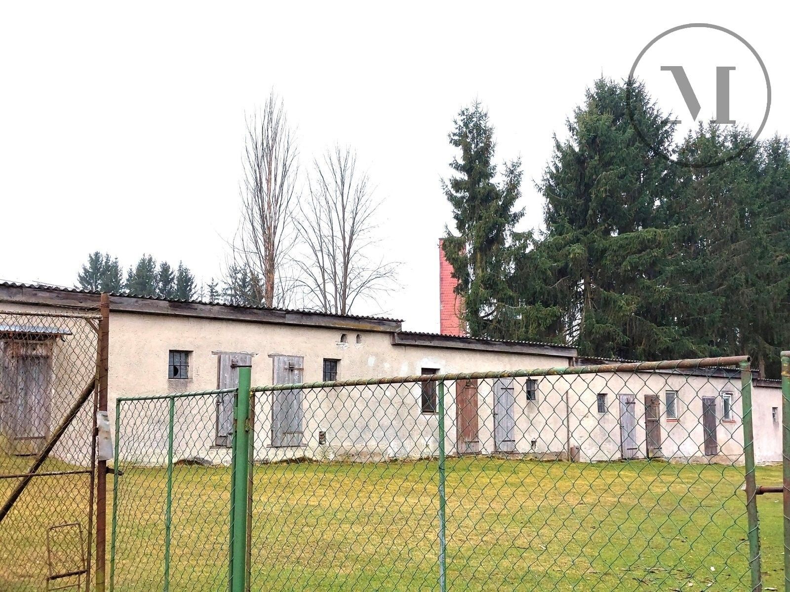 Garáže, Horní Planá, 18 m²