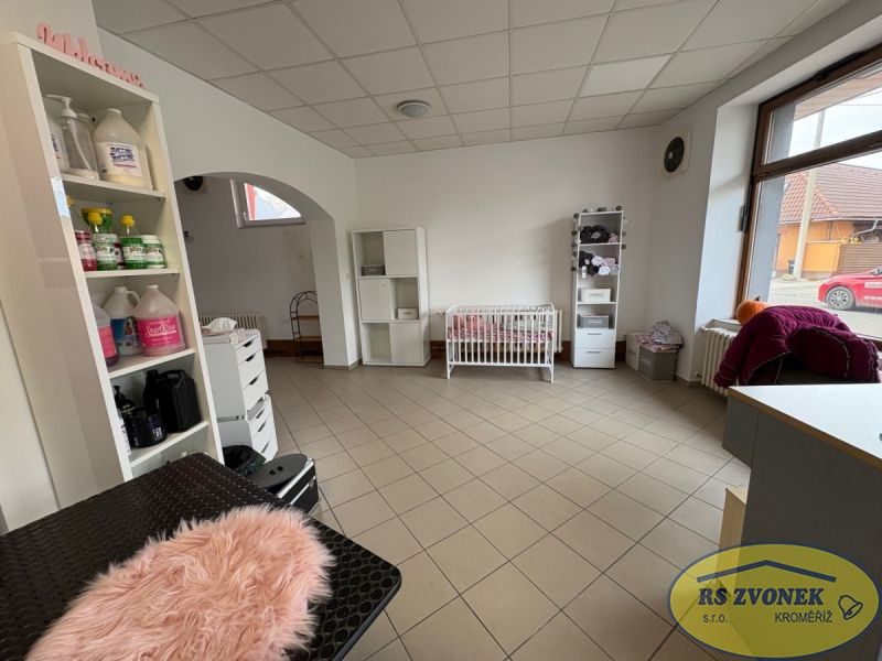 Pronájem obchodní prostory - Abertamy, 100 m²