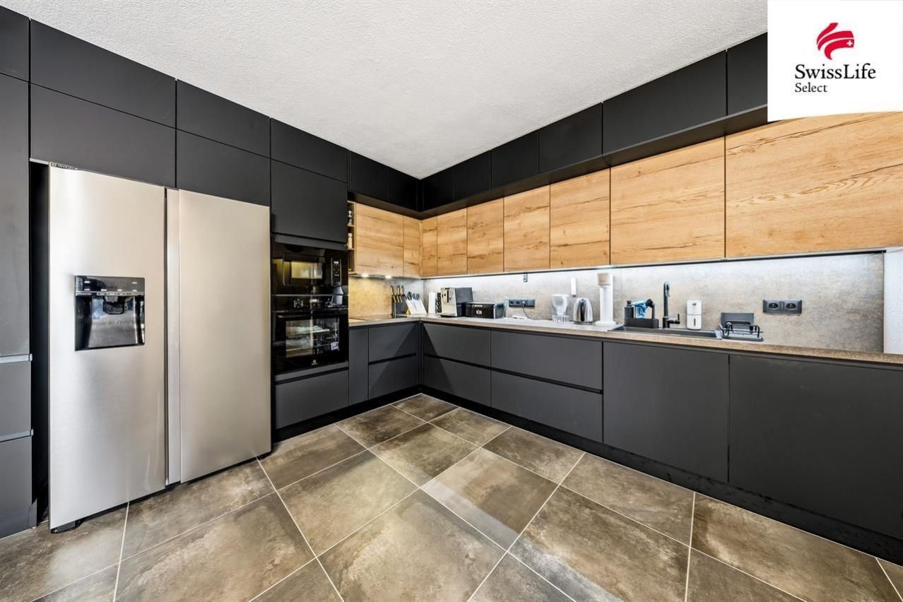 Prodej rodinný dům - Libeř Libeň, 336 m² - 5
