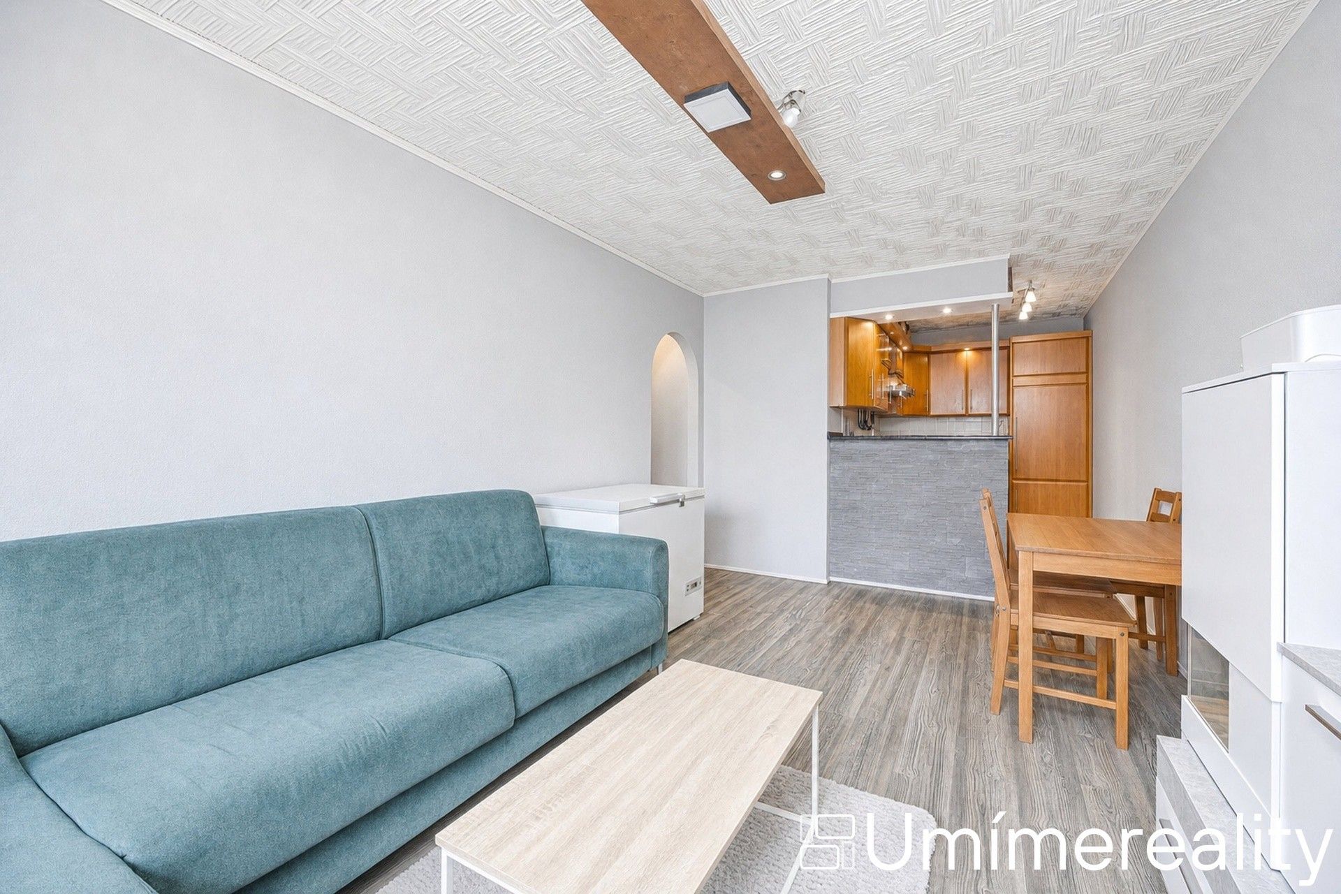 Byt 2+kk · 43 m² · Neapolská, Praha - 3