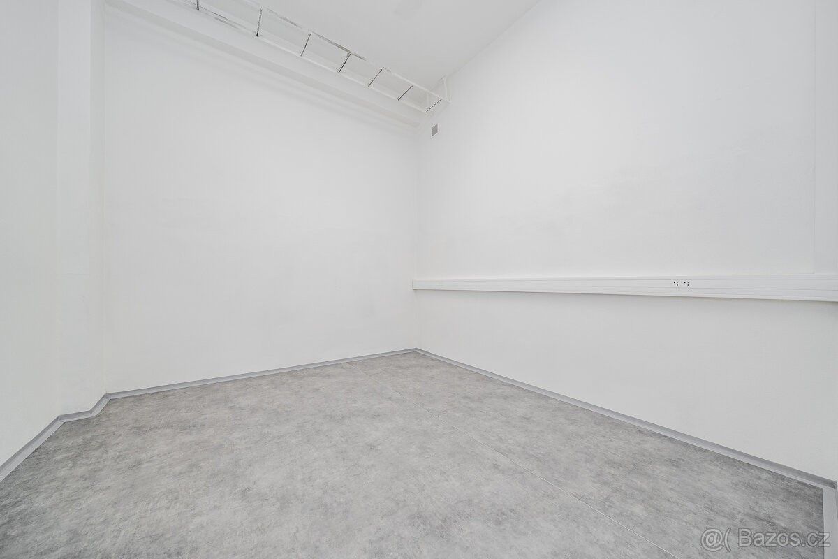 Ostatní, Ostrava, 722 00