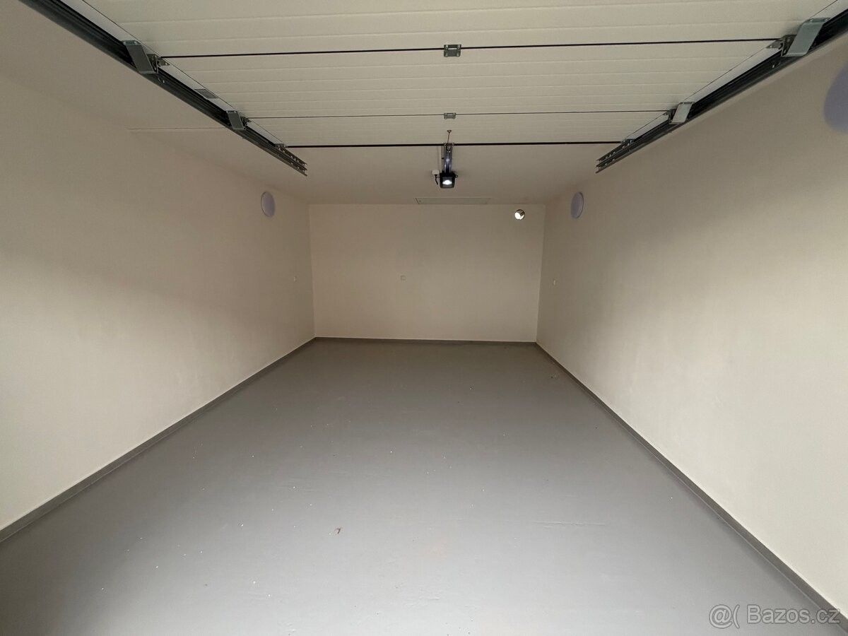 Garáže, Havlíčkův Brod, 580 01