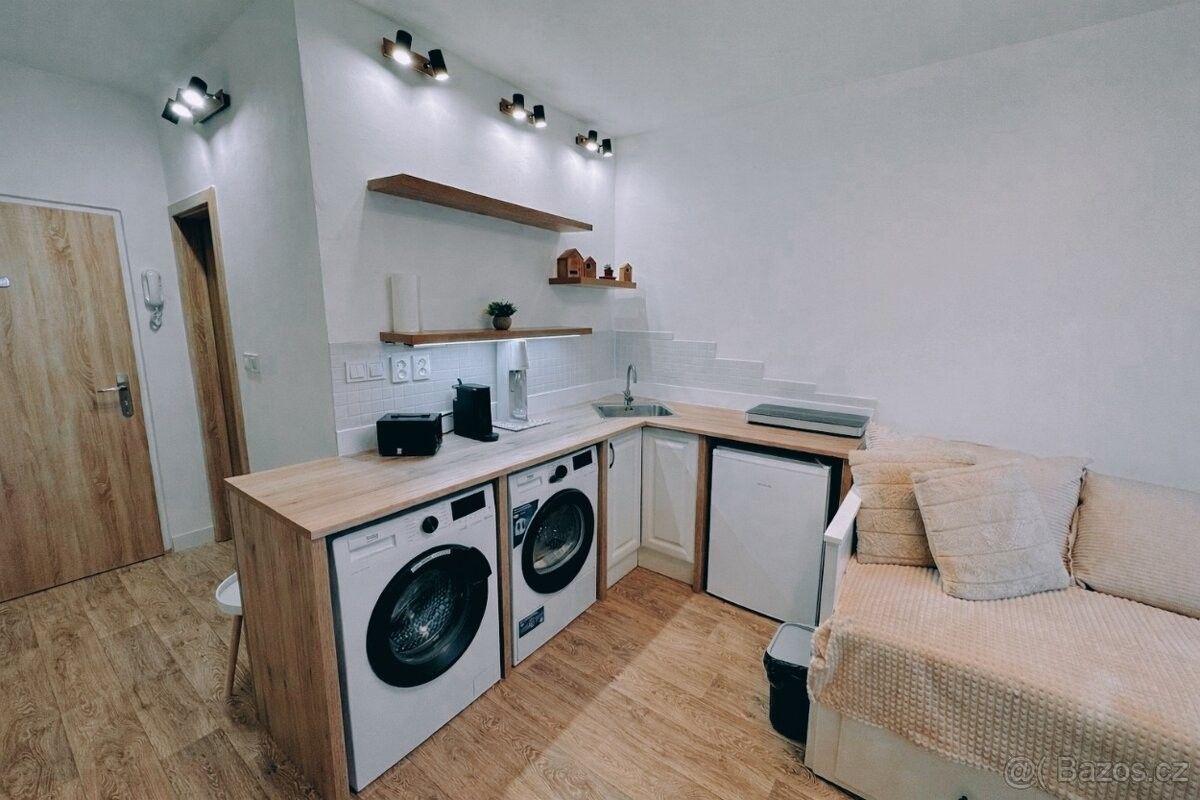 Pronájem byt - Ústí nad Labem, 400 01