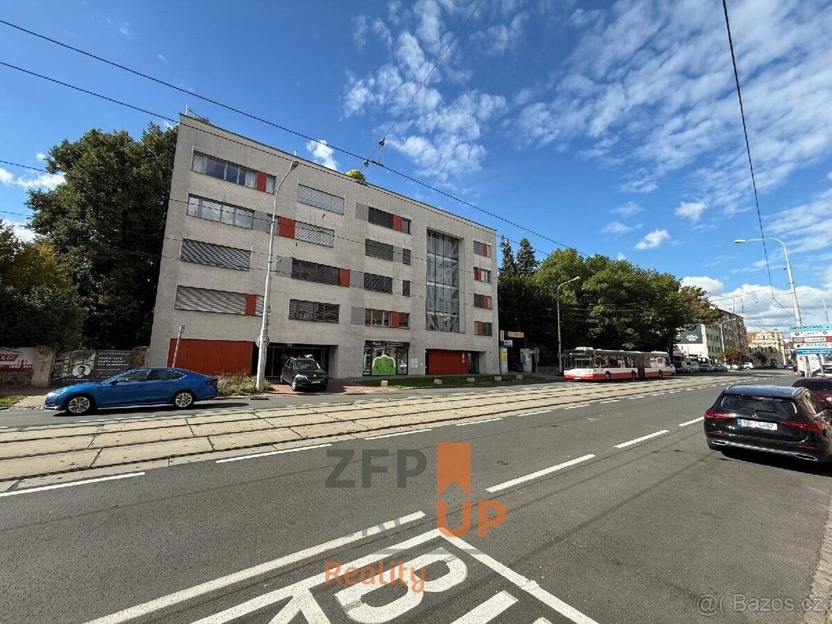 Garáž · Brno, 612 00 - 4