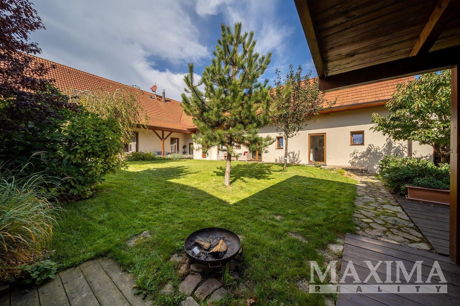 Rodinný dům, 300 m²