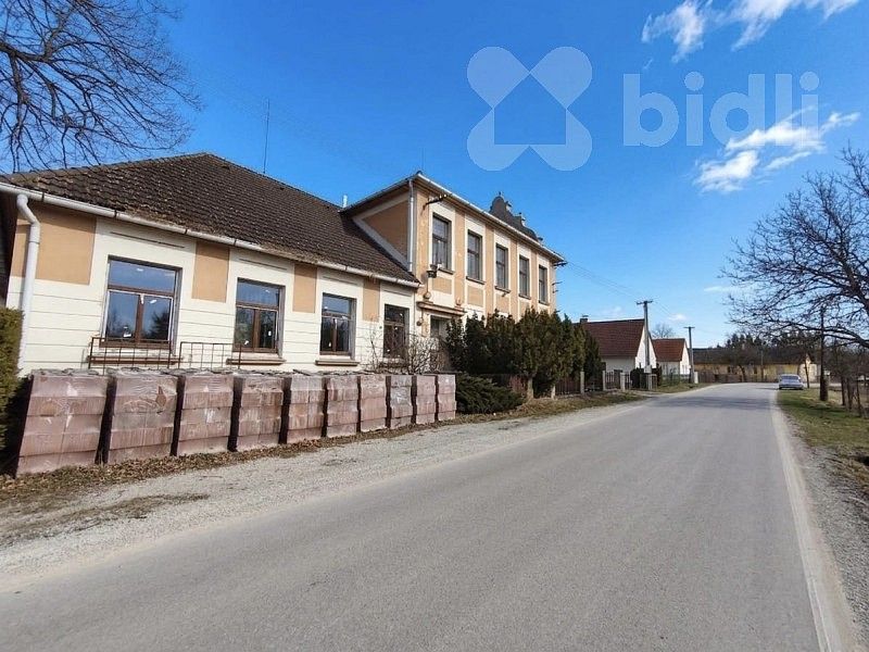 Komerční nemovitost · 700 m² · Suchdol nad Lužnicí - Klikov, okres Jindřichův Hradec, Jihočeský kraj - 3