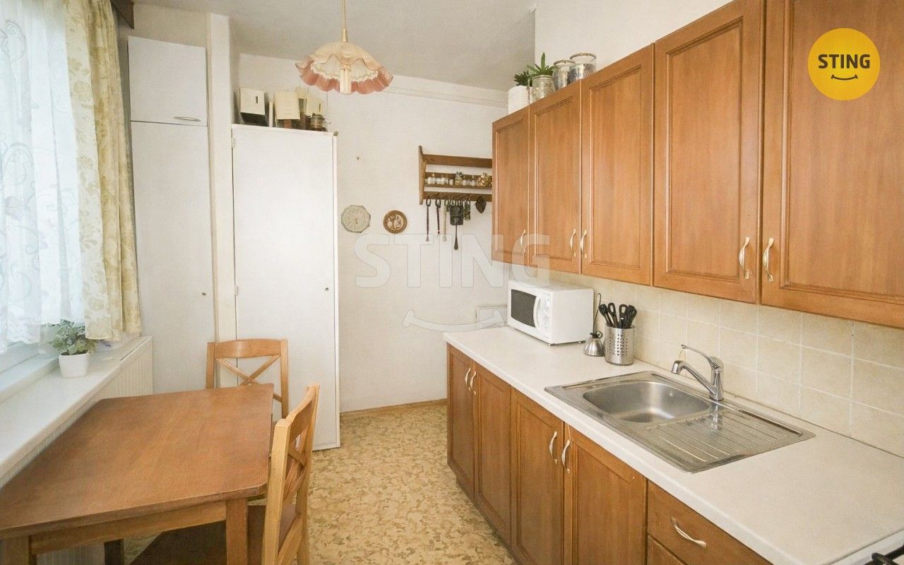 Prodej byt 3+1 - Sládkova, Ostrava, 68 m²