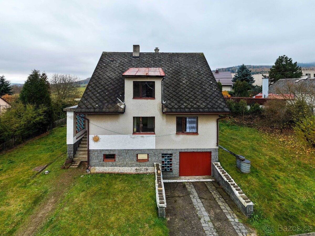 Rodinné domy, Obecnice, 262 21